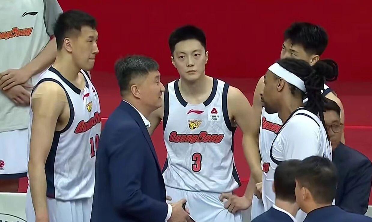 贝博体育-CCTV5直播!北京广东生死决战,杜锋欲带队让一追二,悬念很大
